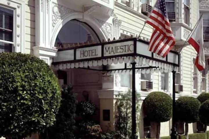 Hotel 37 of 38
